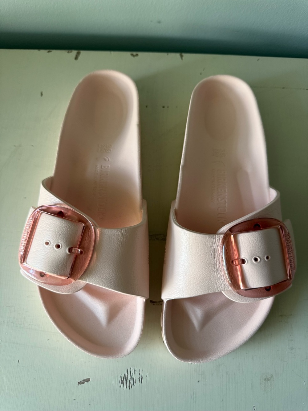 Birkenstock Big Buckle EVA sandals • Light Rose • Women's size 39
